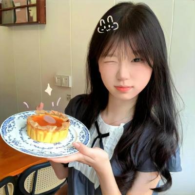 等爱的女神